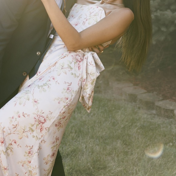 V. Chapman Corset Floral Print Gown - Picture 7 of 8